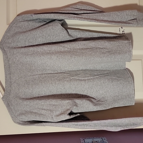 Womens small simply southern all hearts come home for Christmas long sleeve crop - Picture 4 of 4